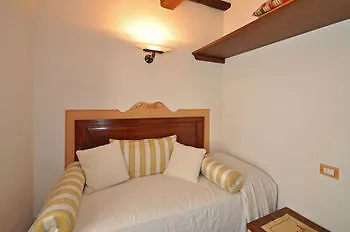 Hotel Villa Calcinaio Exclusive 2016